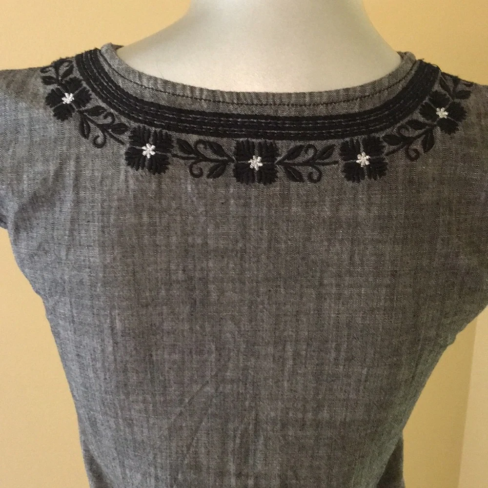 Tea Corzo Chambray Dress Cotton black yarn…